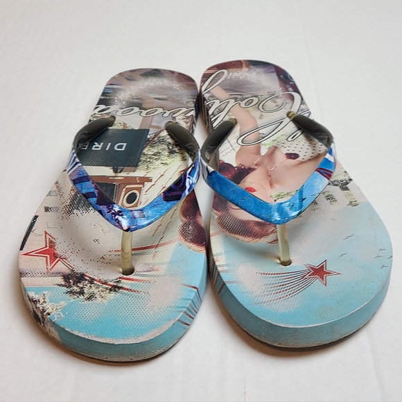 Hollywood Pinup Girl Retro Flip Flops - Picture 7 of 8